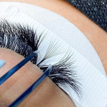 Load image into Gallery viewer, Lash Extensions Bundle