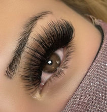 Load image into Gallery viewer, All Things Lashes Bundle