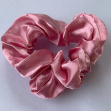 Load image into Gallery viewer, Assorted Scrunchies